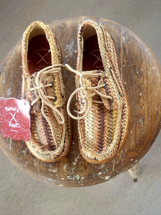 Twisted X Other - NWT Youth Twisted X Striped Chukka Shoes in Tan, Cream & Brown